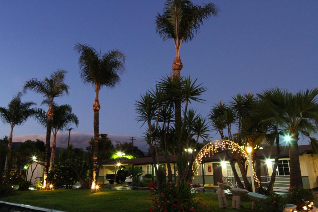 Palm Tropics Motel Глендора Экстерьер фото